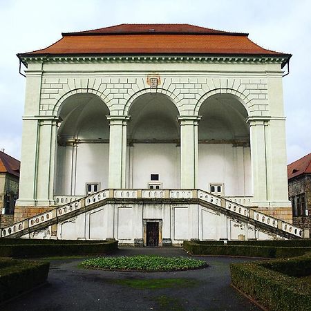 Apartmán U krále Tylova 515 Jicin Exterior foto